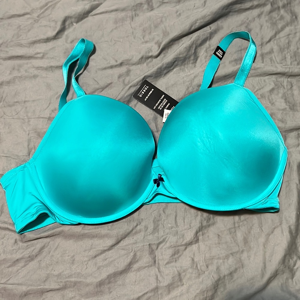 Turquoise bra